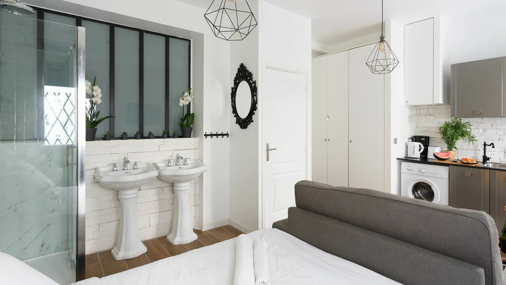 Lovely Place In A Quiet Area Between Invalides Et Eiffel Tower Apartment Paris