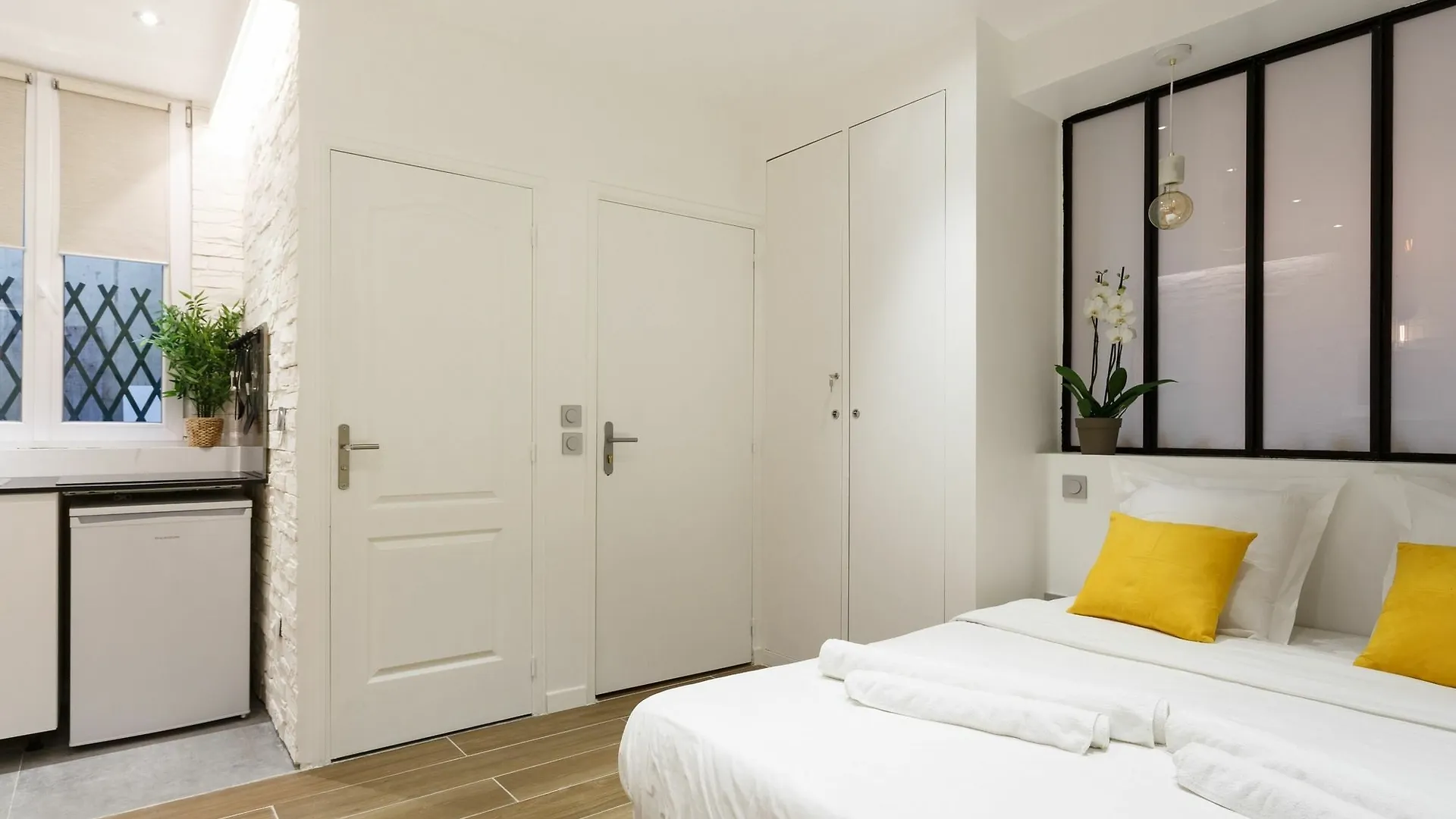 Lovely Place In A Quiet Area Between Invalides Et Eiffel Tower Apartment